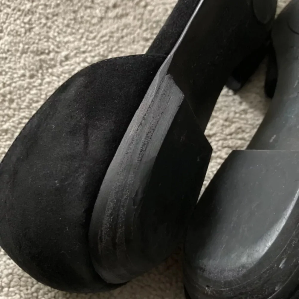 Eileen Fisher Flats Black Leather Women's Size 8‎